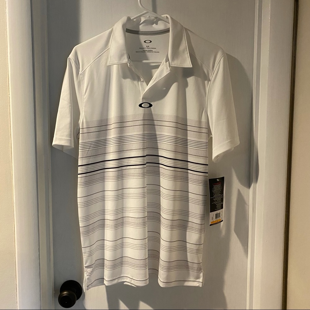NWT Oakley men’s polo size size small